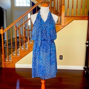 V-NECK DRESS SLEEVELESS DRESS